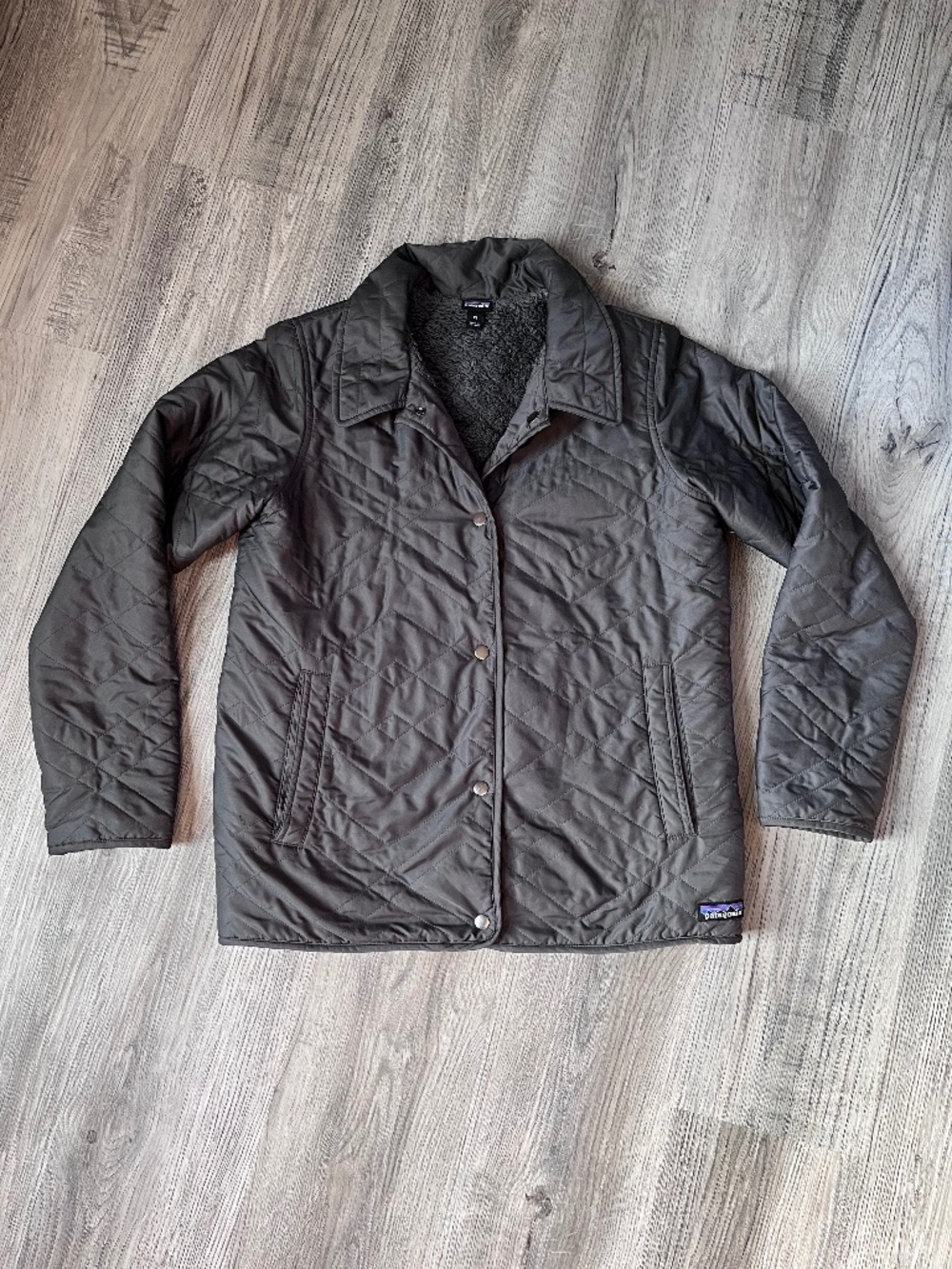 Patagonia Jacket Women's XS Forge Gray Quilted Los Gatos Lined Snap